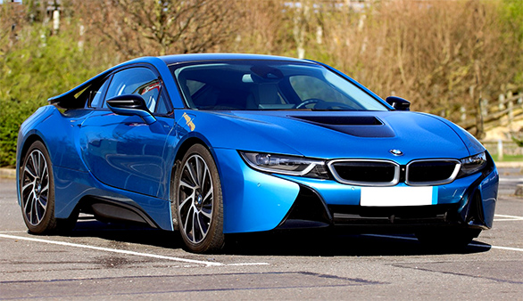 BMW  i8